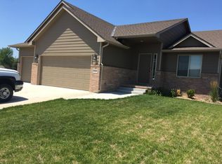 1211 S Horseback Cir, Wichita, KS 67230