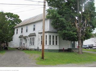 18 East St, Skowhegan, ME 04976