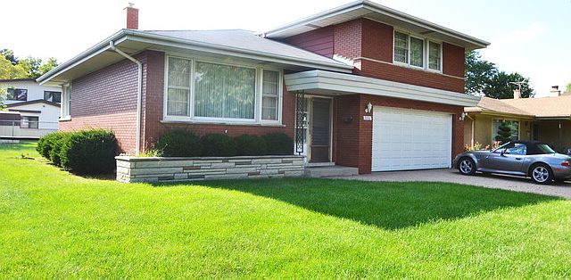 1st image of 9216 Kedvale Ave