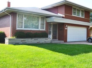 9216 Kedvale Ave, Oak Lawn, IL 60453