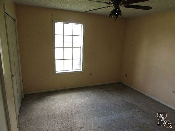 3rd image of 417 Highland Dr