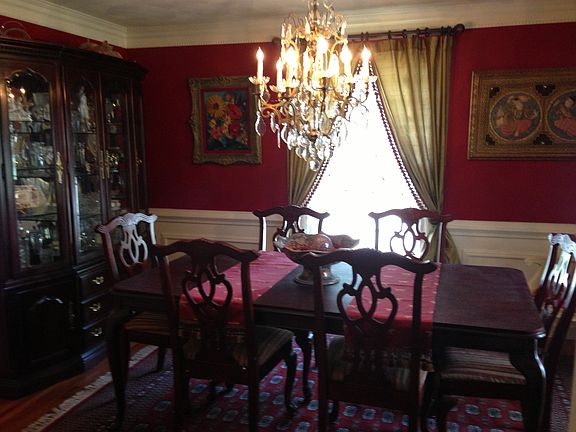 formal dining room