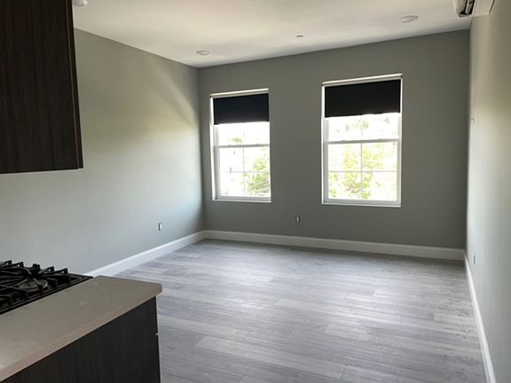 4th image of 100 Shirley Ave APT 203