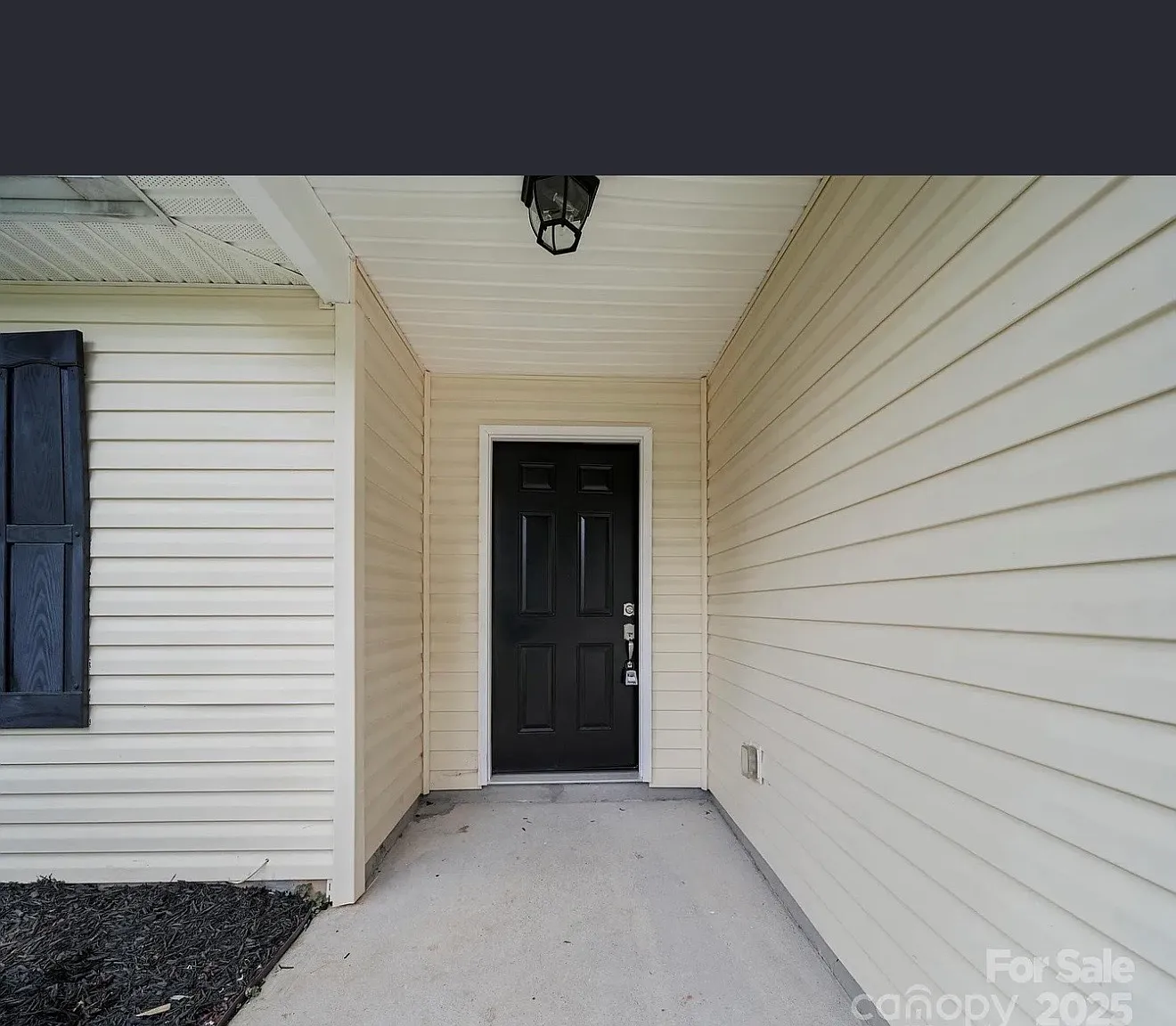 3 bed, 1136 sqft, $1,775 — Photo 3