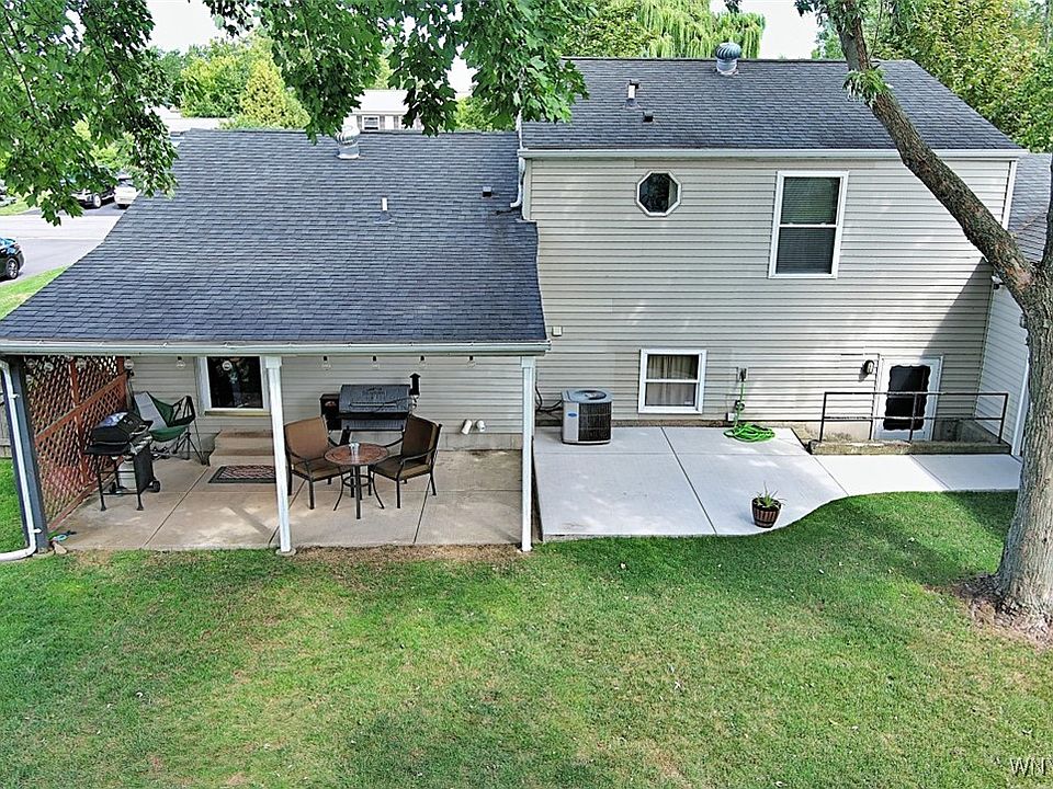 6598 Parkwood Dr, Lockport, NY 14094 | Zillow