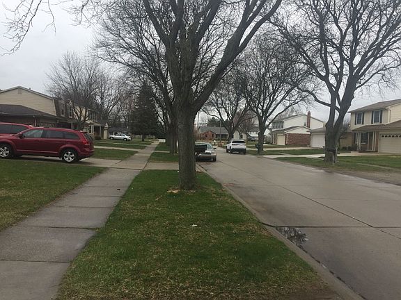 5th image of 40070 Capitol Dr