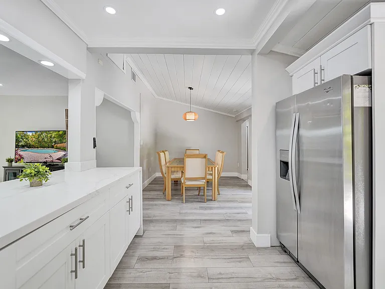 615 NE 13th Ave — Photo 21