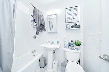 Rented by Living New York