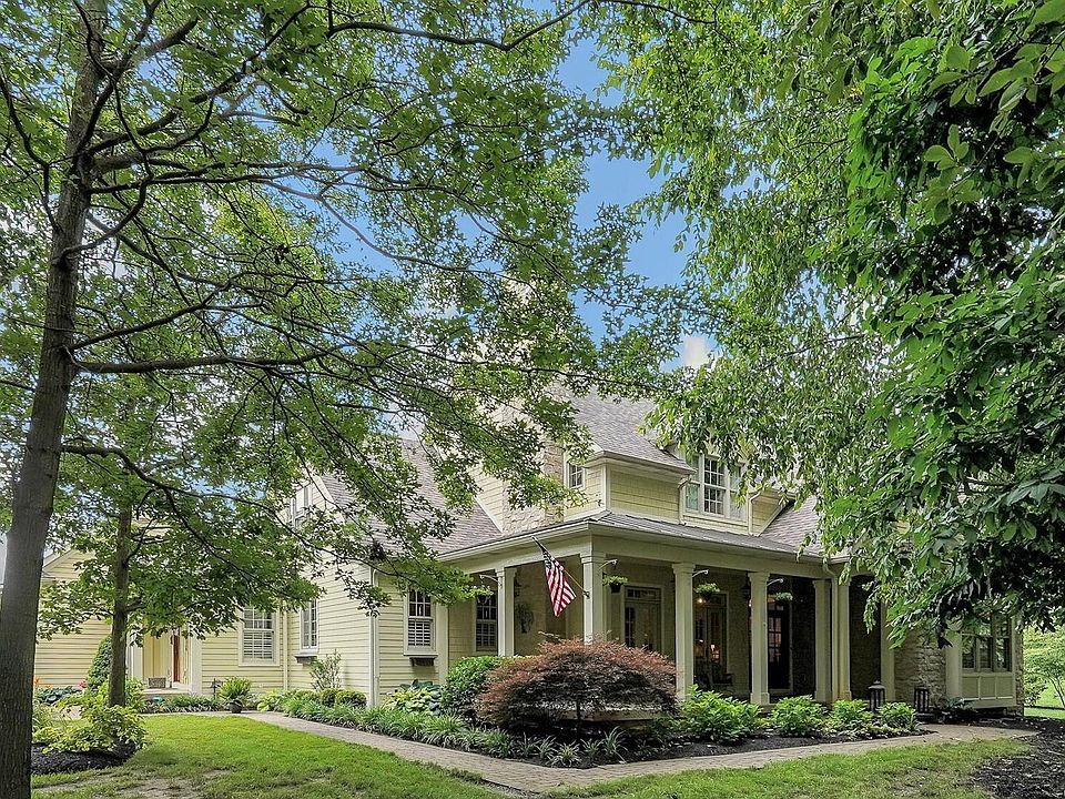 1st image of 17765 Willow Wood Ln
