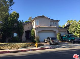 5901 Vista De La Luz, Woodland Hills, CA 91367