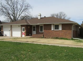 503 Maple St, Friend, NE 68359