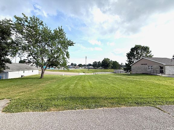 2nd image of 1811 16th St