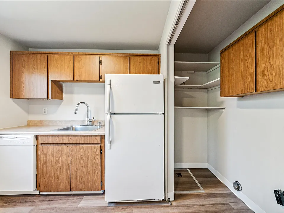 5847-5855 SE Holgate Blvd #5855