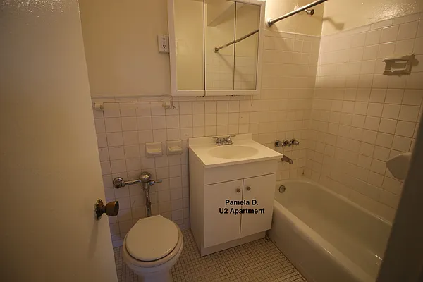 Rented by U2Apartment LLC | media 11