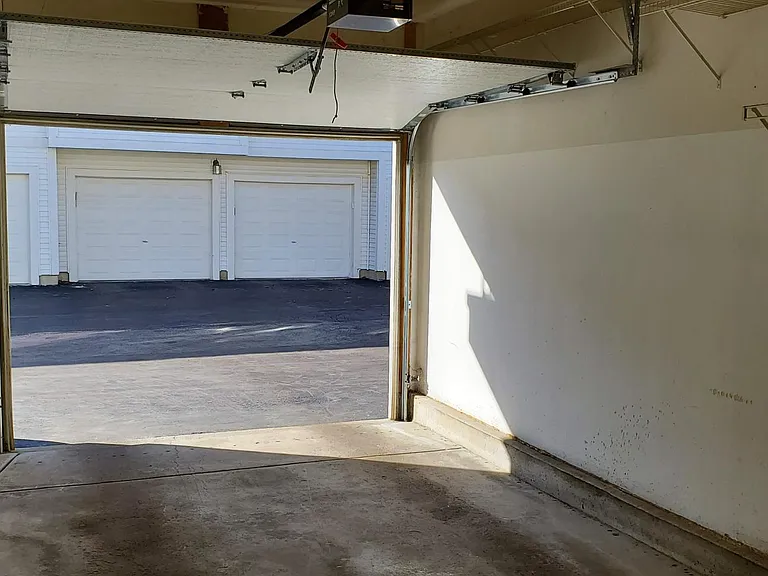 700 Mill Cir — Photo 21