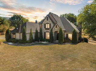 9920 N Ashfield Rd, Owasso, OK 74055