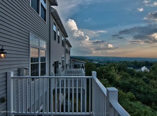 36 Grandview Dr, Pittston Twp, PA 18640
