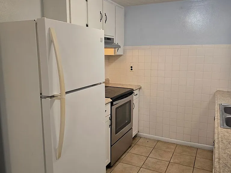 38 S Jefferson St — Photo 5