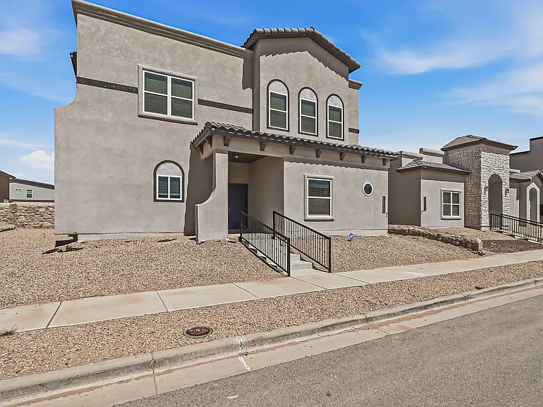 2300 Sammy Cervantes St — Photo 2
