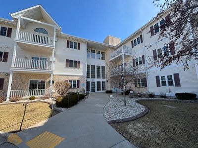 715 Canterberry COURT #312, West Bend, WI, 53090
