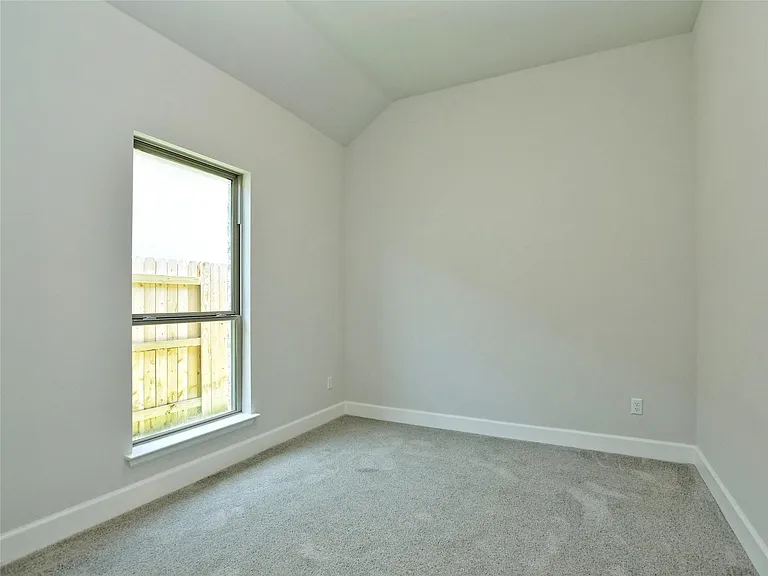 612 Jefferson Dr — Photo 21