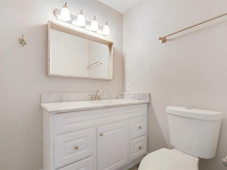 439 S Netherwood Cres #439 — Photo 13