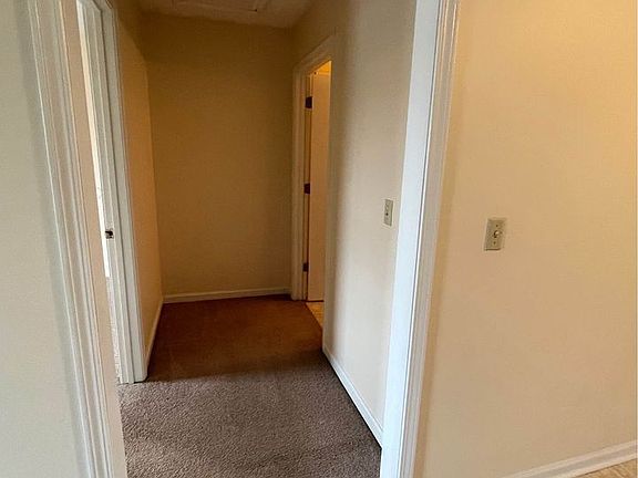 3rd image of 133 Alycia Dr #11378826