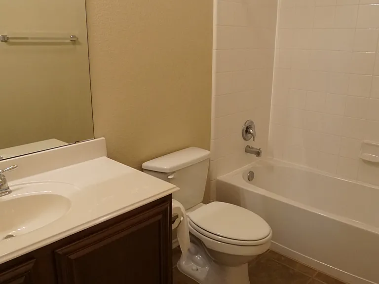 1817 Berrywood Dr — Photo 10