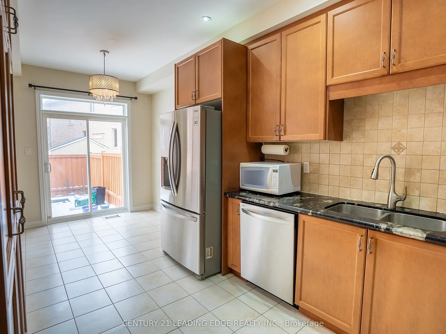 4 bed, $3,500 — Photo 3