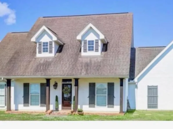 2103 Marshfield Rd, New Iberia, LA 70563