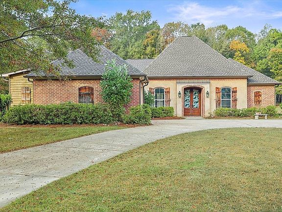 2nd image of 514 Creekstone Dr