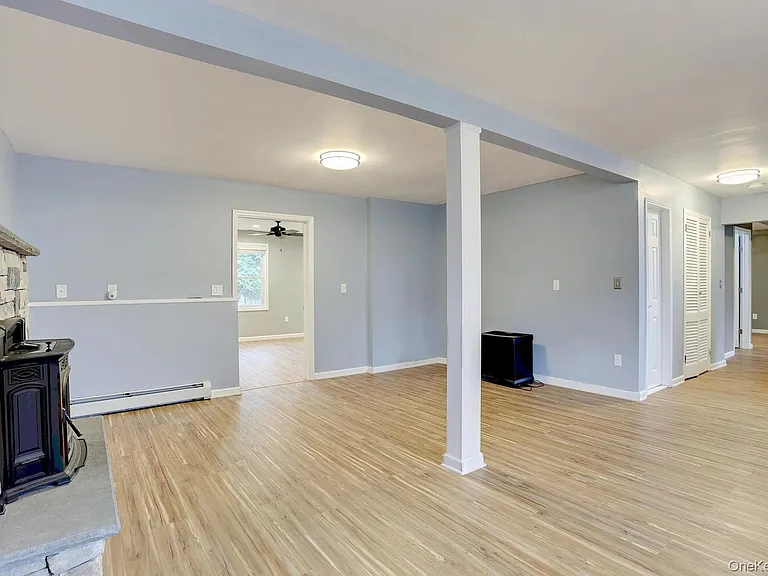 6 Hemlock Ln — Photo 32