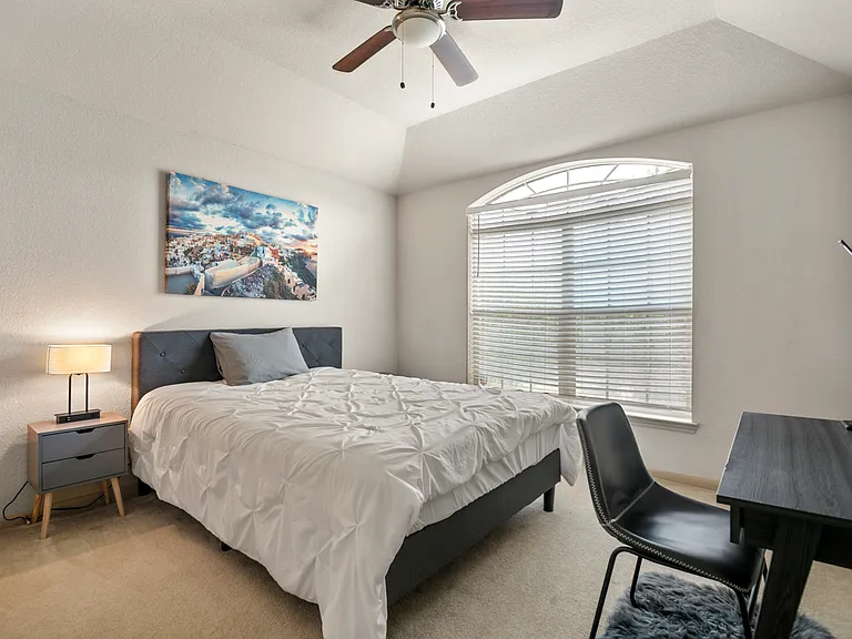7015 Windy Run Ct — Photo 27