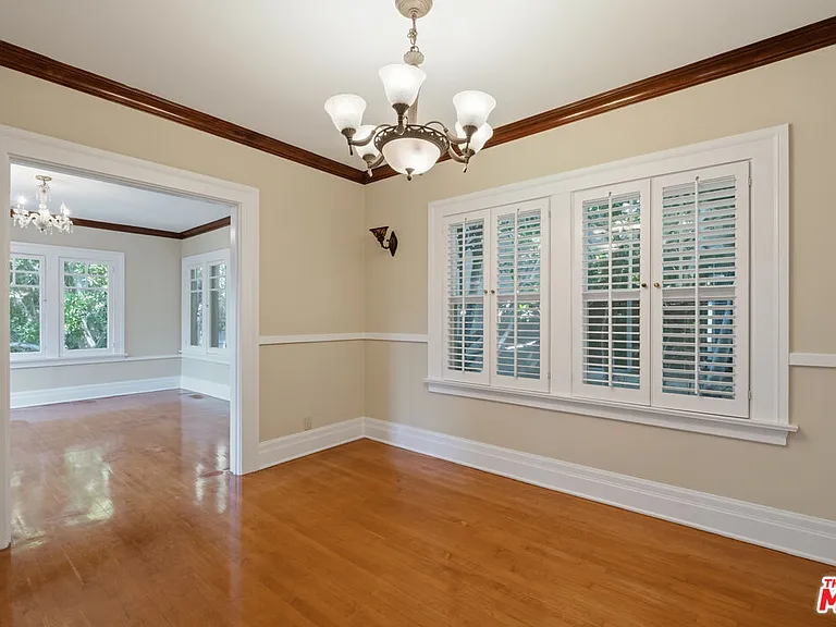 317 S Norton Ave — Photo 34