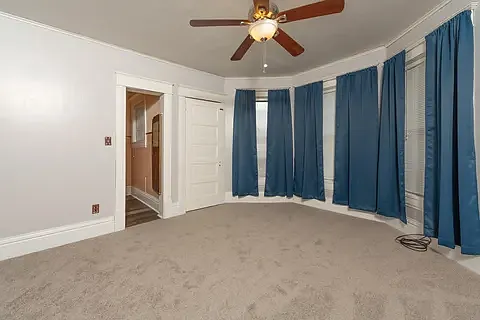 601 S Willow St — Photo 16