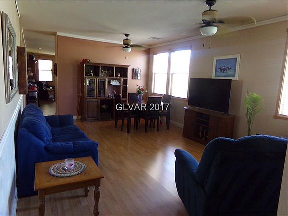4th image of 4041 Baxter Peak St