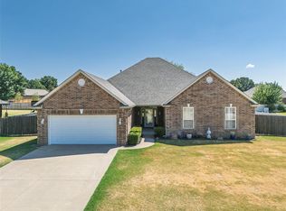 1603 Windmill Ridge Dr, Shawnee, OK 74804