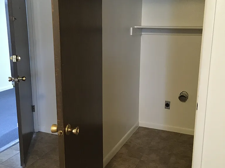 622 N Main St #622 — Photo 15
