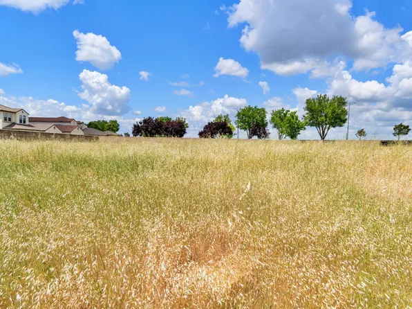 2485 Capri, Chowchilla, CA 93610
