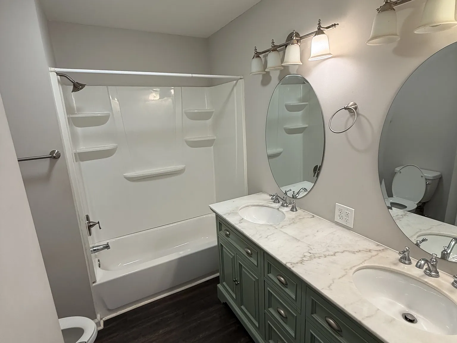4 bed, 1456 sqft, $2,200 — Photo 4