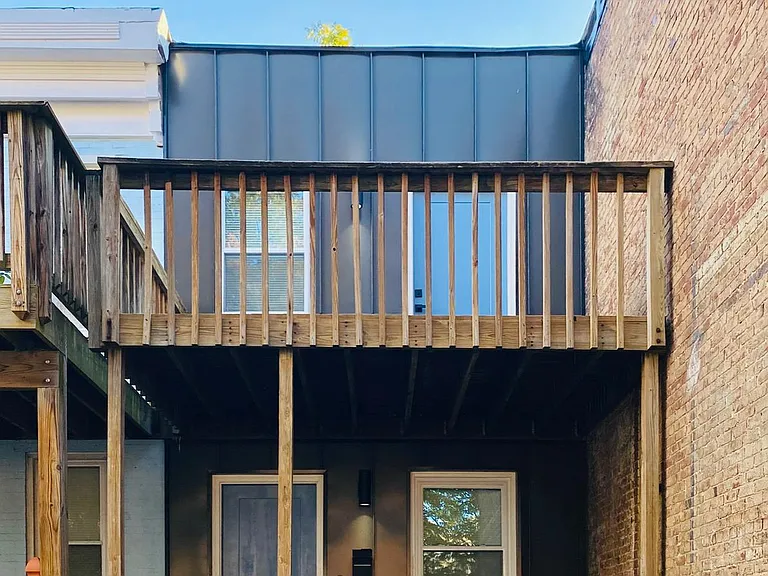 2727 Huntingdon Ave — Photo 5