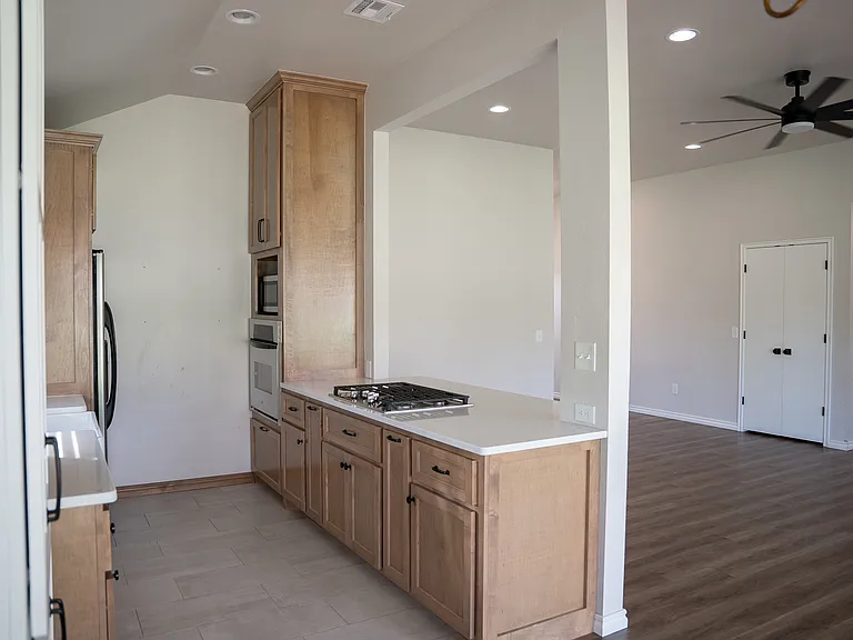 2916 E Lake Dr — Photo 17