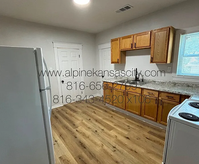 301 NE 115th St — Photo 5
