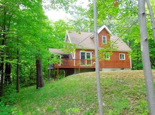 4 Fribourg St, Moultonboro, NH 03254
