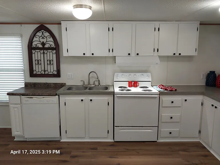 2384 W Norman Cir #8 — Photo 5