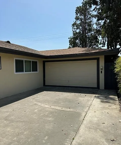 1642 W Brookdale Pl — Photo 17