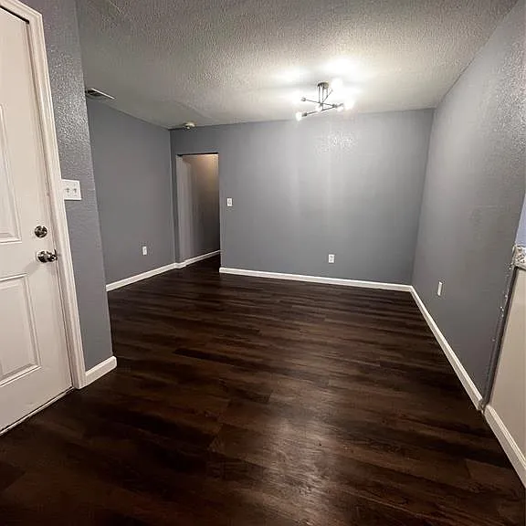 210 Kean St — Photo 32