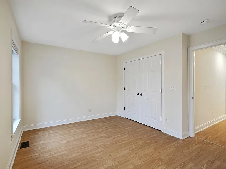 48 Central Ave — Photo 8