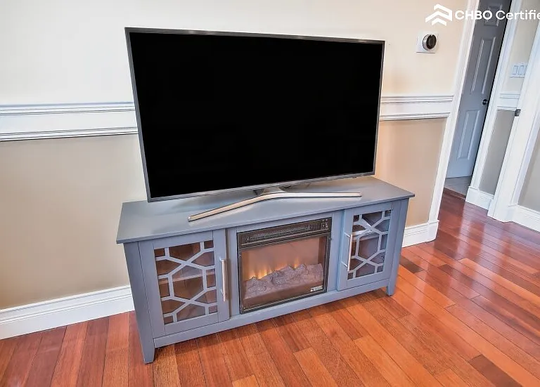 1319 San Bruno Ave — Photo 6