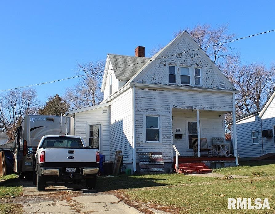 1st image of 337 S Park St